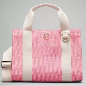 Lululemon two-tone canvas tote 4L